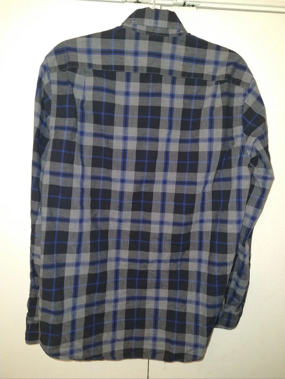 J Crew Plaid Long Sleeve Button Down Shirt Men's sz Medium.